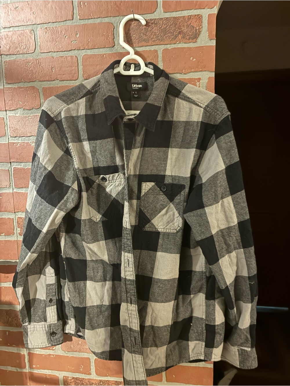 urban pipeline Black & Gray Plaid Button-Up Shirt